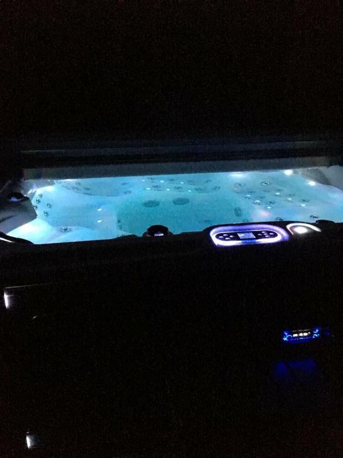 Thailand Lounge Whirlpool Sauna Spa Lejlighed Geesthacht Eksteriør billede